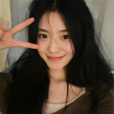 恨君不似江楼月